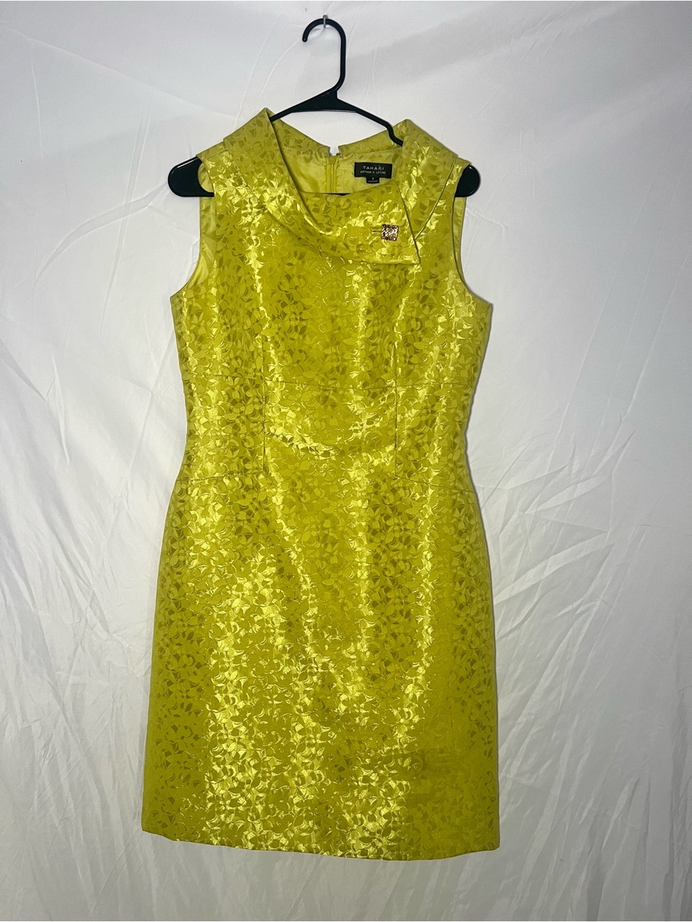 Tahari ASL Chartreuse Brocade Sleeveless Sheath Dress